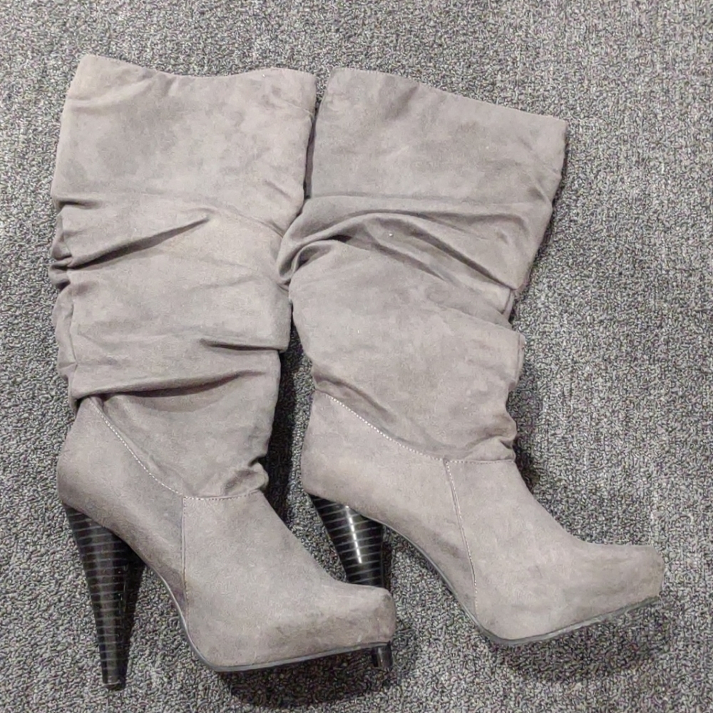 Gray stilleto knee high boots